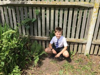 Year 4 have been creating ‘Bug Hotels’ in our outdoor learning environment as part of our science unit on ‘Living Things and their Habitats’